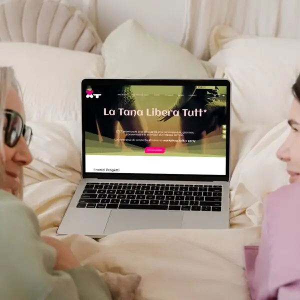 Sito web La Tana Libera Tutt visualizzato su laptop
